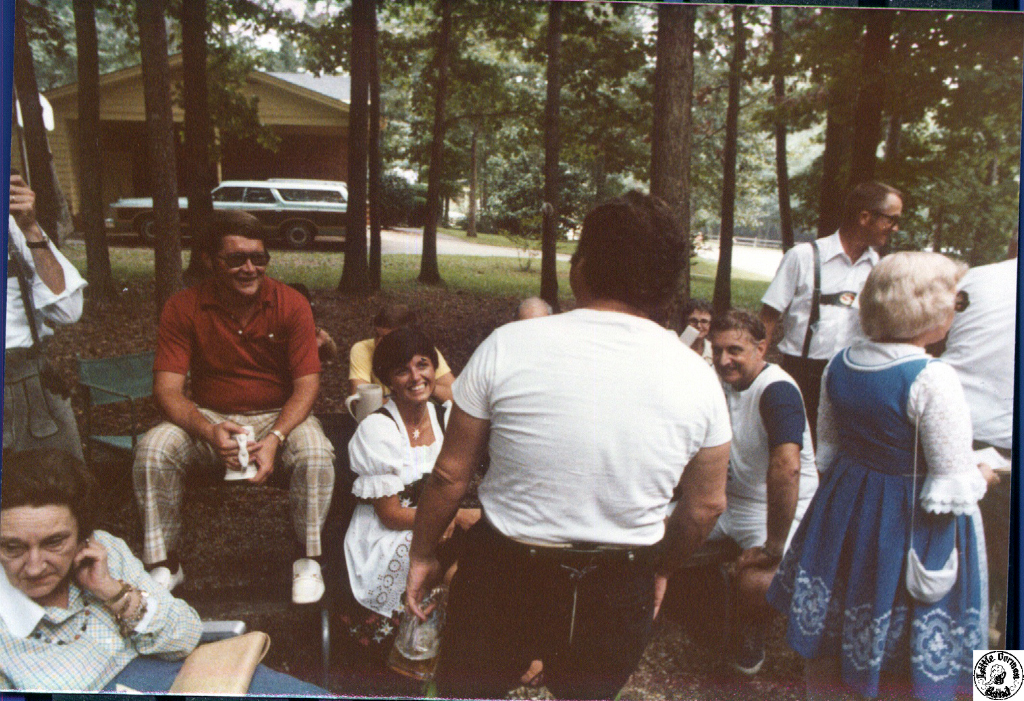 1978 08 26 12 LGB picnic @ Hammerle's.jpg